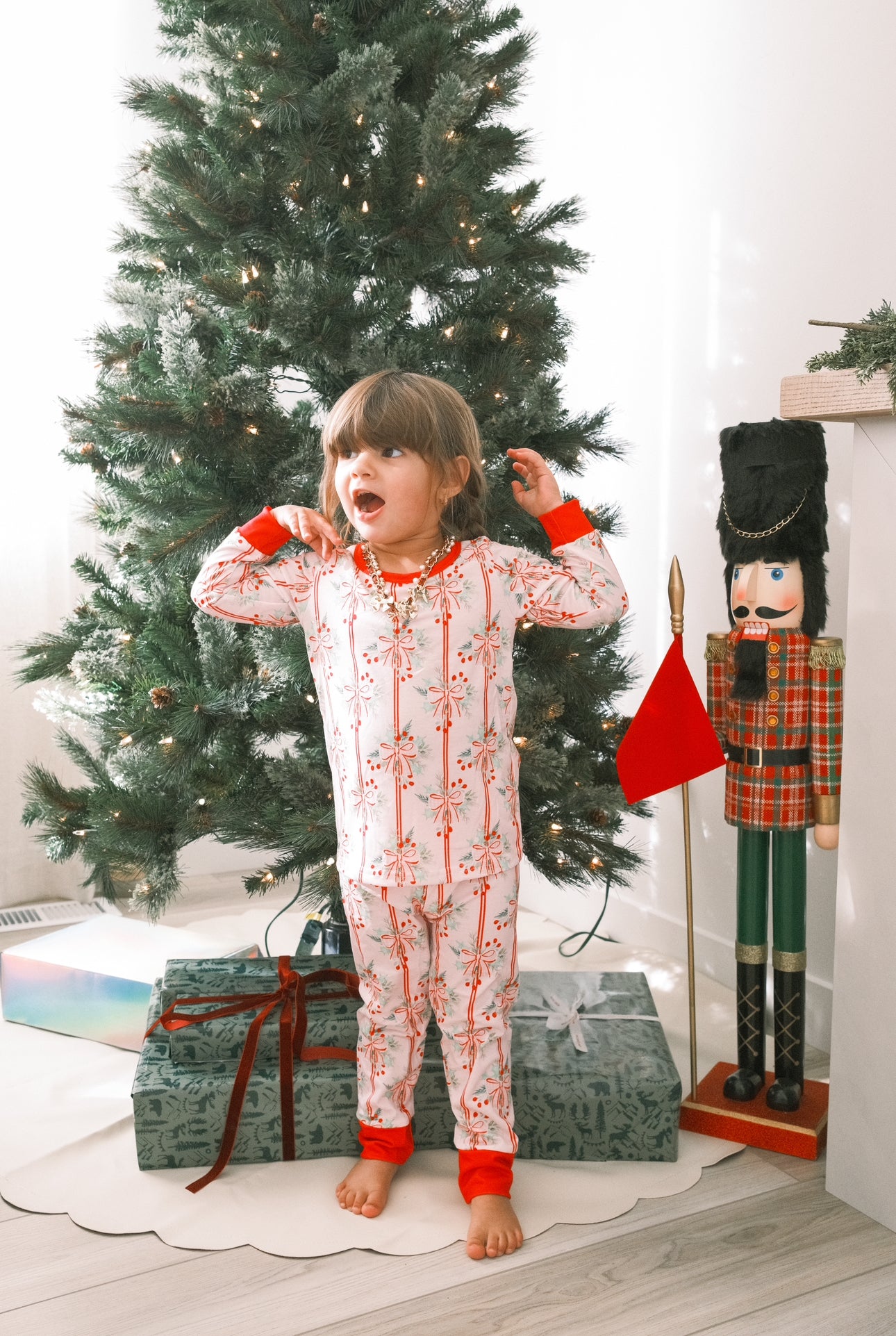 Holly kids pajamas